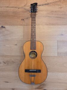 Levin Model 18 Ideal, 1949